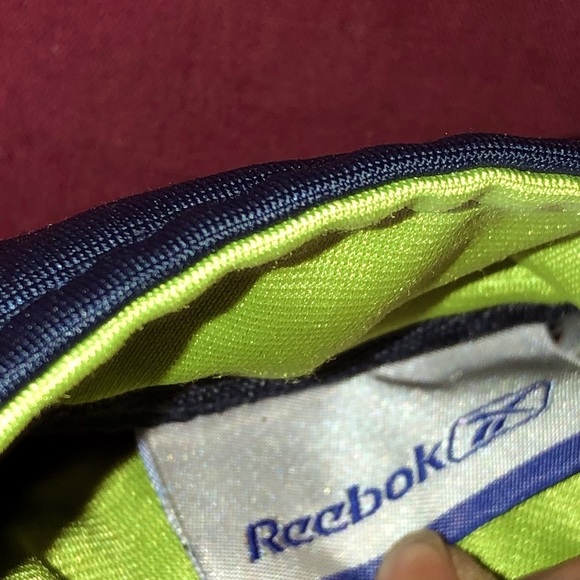 18 months Reebok jacket - Picture 3 of 3